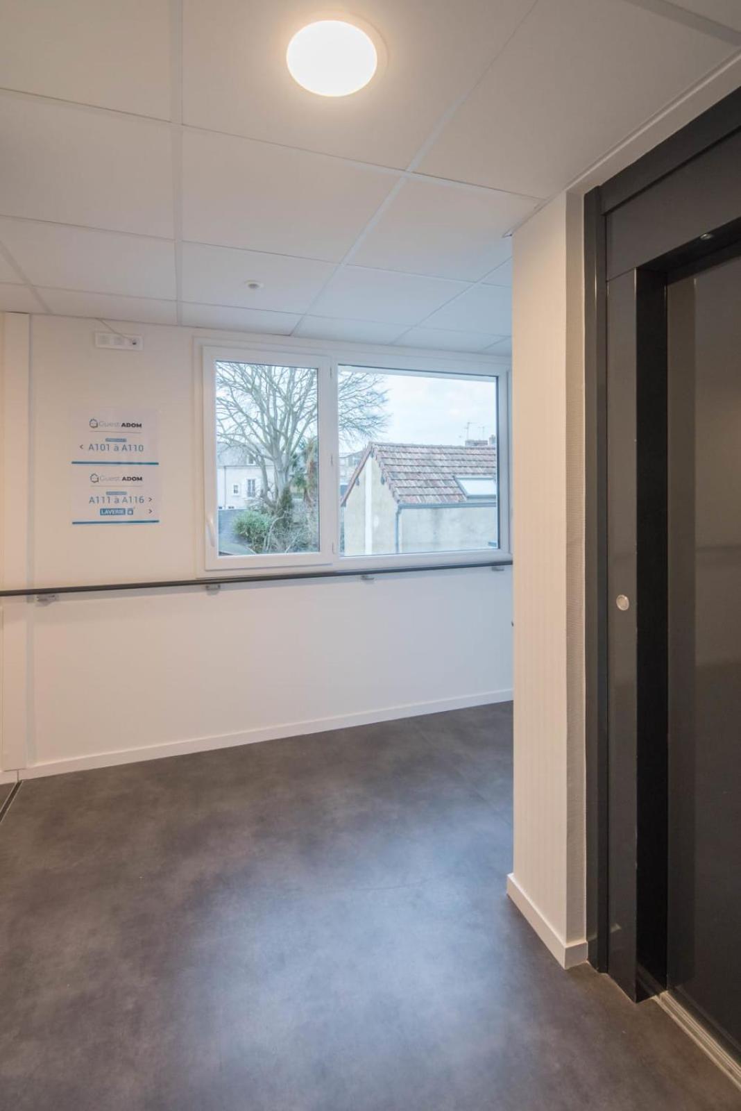 Theo - T2 Proche Gare Apartment Le Mans Bagian luar foto