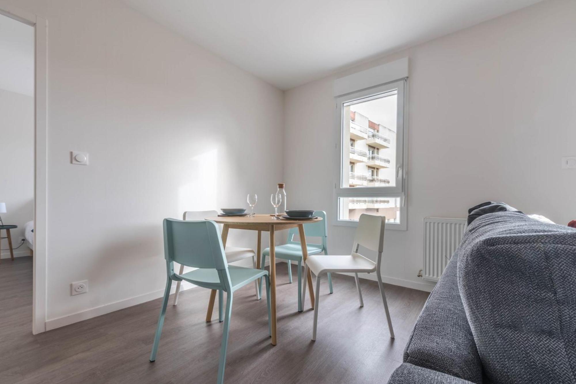 Theo - T2 Proche Gare Apartment Le Mans Bagian luar foto